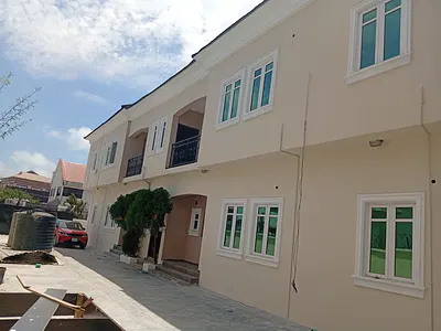 Newly Renovated 4units of 3bedroom Flat and 2units of 1bedrooom Flat — Lekki, Lagos