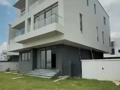 5 Bedroom Detached Duplex — Jabi, Abuja