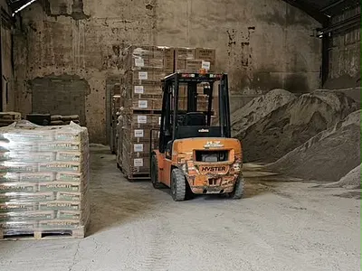 Warehouse Measuring 15000FT — Off Eric Moore, Surulere, Lagos