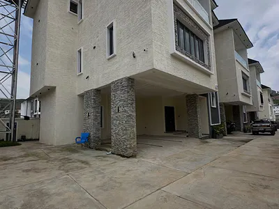 Pristine 4 Bedroom Terraced Duplex with Boys Quarters — Apo Resettlement, Apo, Abuja