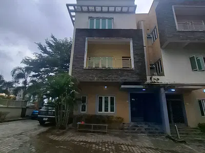 4 Bedroom Terraced Duplex — Guzape District, Abuja