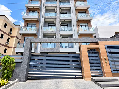 Distress Serviced 2 Bedroom Apartment — Lekki, Lagos