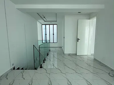 5 Bedroom Detached Duplex — Lekki, Lagos