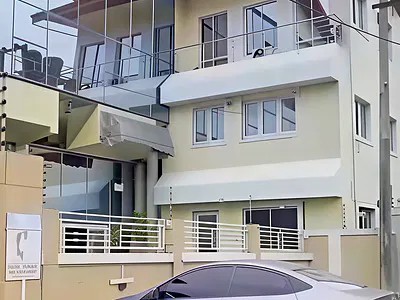 Office Complex with 21 Airconditioned Offices on 2 Plots of Land — GRA Phase 3, Port Harcourt, Rivers