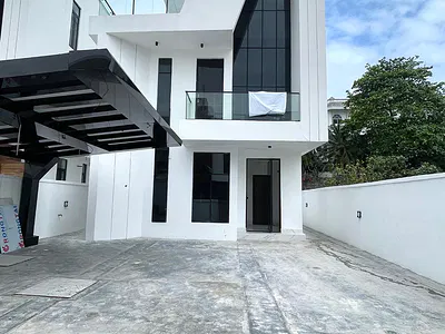 5 Bedroom Duplex — Lekki, Lagos