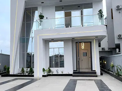 New and Beautiful 5 Bedroom Duplex — Chevron, Lekki, Lagos