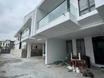 4 Bedroom Terraced Duplex — Lekki, Lagos