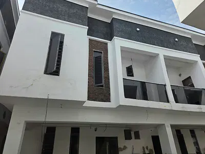 Luxury Spacious 3 Bedroom Terrace Duplex with BQ — Lekki, Lagos