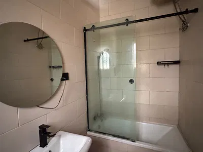 3 Bedroom Well Maintained Apartment — Idado, Lekki, Lagos
