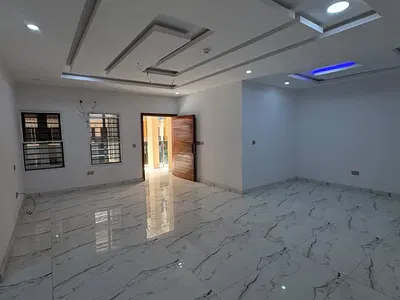 2 Bedroom Apartment with BQ, Pool and Gym — Lekki, Lagos