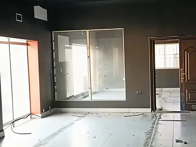 Big Showroom & Office Space on the First Floor — GRA Phase 3, Port Harcourt, Rivers