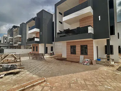 5 Bedroom Semi-Detached Duplex — Guzape District, Abuja