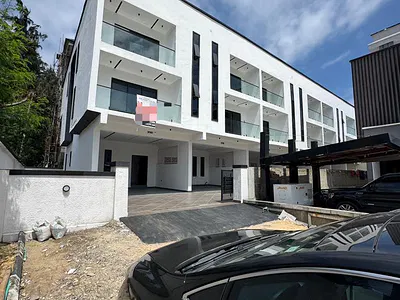 4 Bedroom Terraced Duplex with BQ — Lekki, Lagos