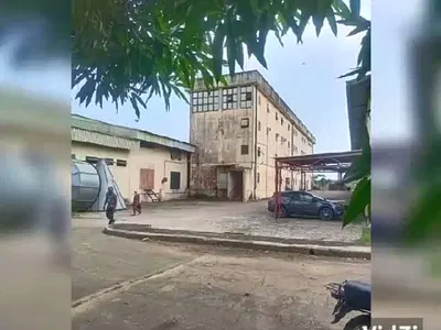 5 Bay Warehouses with Office Complex — Amuwo Odofin, Lagos