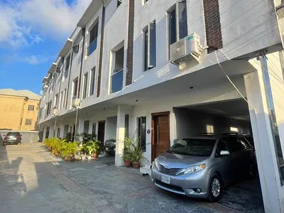4 Bedroom Terraced Duplex — Lekki, Lagos