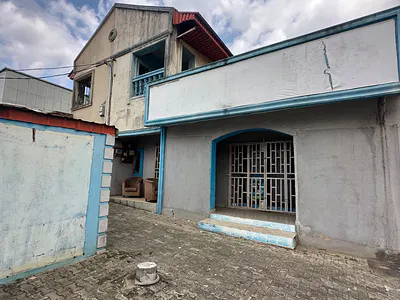 5 Bedroom House with 2 Rooms BQ — Omole Phase 1, Ikeja, Lagos