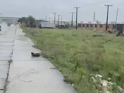 1000SQM Commercial Land — Sapphire Garden, Lekki-Epe Expressway, Awoyaya, Ibeju Lekki, Lagos