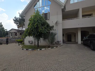 Luxurious 4-Bedrooms Flat with Detached BQ — Aso Villa, Asokoro District, Abuja
