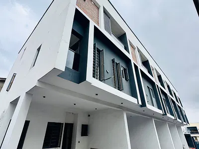 Super Luxurious 4 Bedroom Terraced Duplex with BQ — Maryland, Lagos