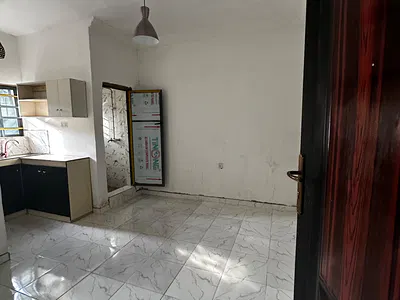 Self Contain Room — Off Pedro, Shomolu, Lagos