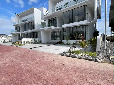 5 Bedroom Detached Duplex with Swimming Pool — Osapa, Lekki, Lagos