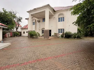 5 Bedroom Detached Duplex with Guest Chalet — Maitama District, Abuja