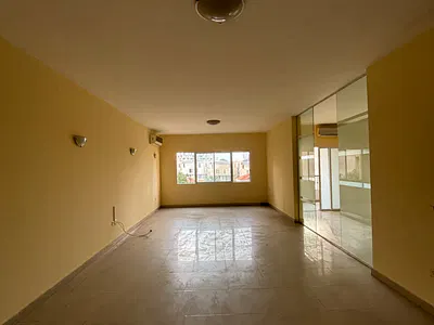 Spacious 3 Bedroom Apartment with BQ — Ikoyi, Lagos