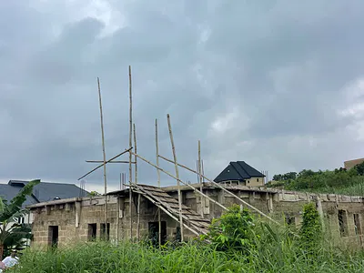 4 Units of 2 Bedroom Uncompleted Apartment Sitting on 670SQM — Abeokuta South, Ogun