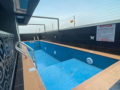 Luxury Fully Furnished 2 Bedroom Flat with Swimming Pool and Gym, Elevator — Lekki Phase 1, Lekki, Lagos