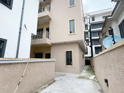 2 Bedroom Flat with BQ — Lekki, Lagos