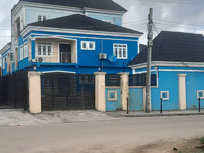 Very Standard 5flats of 2 Bedrooms Each 50FT by 100FT Land — Along Oni Street, Off Ihama Road GRA, Airport Road, Benin, Oredo, Edo