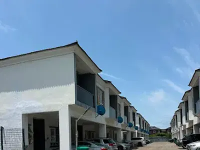 Tastefully Finished 4-Bedroom Terrace