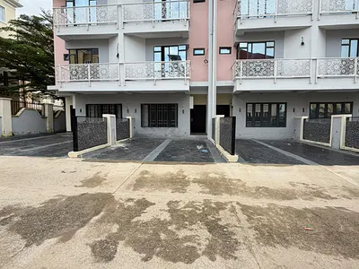 4 Bedroom Terrace Duplex with a BQ — Guzape District, Abuja