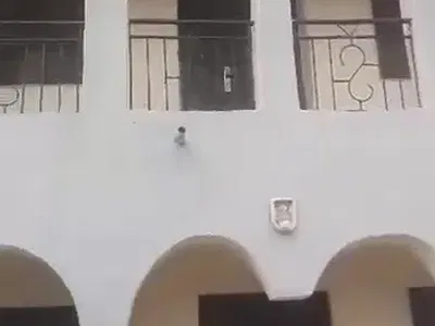 4 Units of 3 Bedroom Flat — Hotel Bus Stop, Egbeda, Alimosho, Lagos
