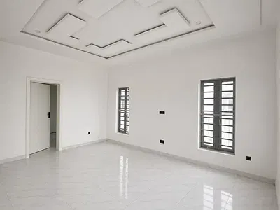 Exquisitely Finished 2 Bedroom Flat — Fha, Airport Road, Lugbe District, Abuja
