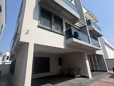 Luxury 4 Bedroom Duplex — Lekki, Lagos