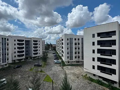 Exquisite 3 Bedroom Apartment with Pool & Gym — Surulere, Lagos
