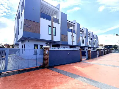 Beautiful 5 Bedroom Fully Detached Duplex with BQ — Opebi, Ikeja, Lagos