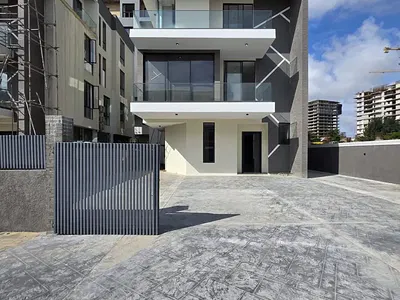 5 Bedroom Detached Duplex with Cinema — Ikoyi, Lagos