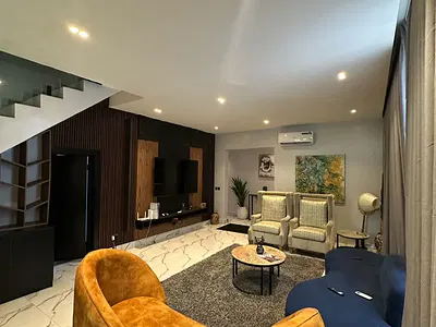 Spacious Well-Built 3 Bedroom Nicely Furnished Maisonette on the 2nd F — Ikoyi, Lagos