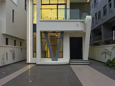 5 Bedroom Detached + BQ, Rooftop Terrace, Pool & a Cinema — Lekki Phase 1, Lekki Phase 1, Lekki, Lagos