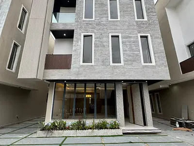 4 Bedroom Luxury Triplex — Ikoyi, Lagos