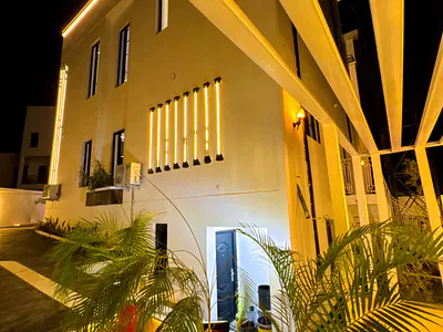 5 Bedroom Detached Duplex — Guzape District, Abuja