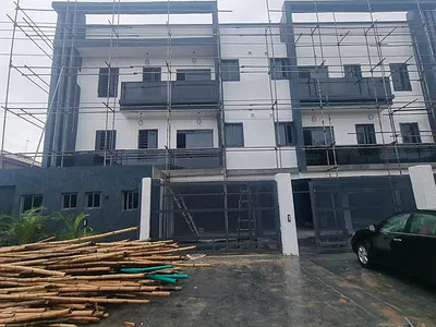 2 Bedroom Fitted Apartment — Magodo GRA, Magodo Phase 2, Magodo, Lagos