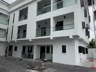 2 Bedroom Flat Available — Ada George, Port Harcourt, Rivers
