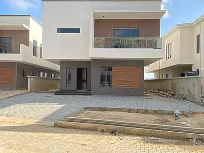 Exquisite 4-Bedroom Duplex — Lekki Phase 1, Lekki, Lagos