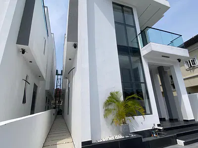 5 Bedroom Detached Duplex with BQ — Chevron, Lekki, Lagos