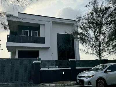 Beautiful 5 Bedroom Detached Duplex — Ajah, Lagos