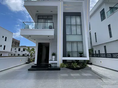 Outstanding Spacious Luxury 5 Bedroom Fully Detached Duplex with BQ — Osapa London, Lekki Phase 1, Lekki, Lagos