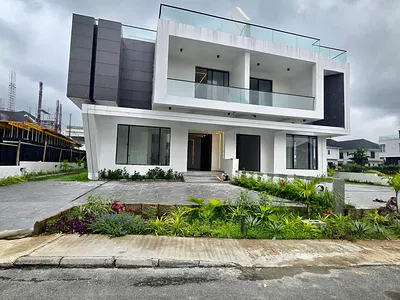 Contemporary Well Built 5 Bedroom Detached Duplex — Ikate, Lekki, Lagos